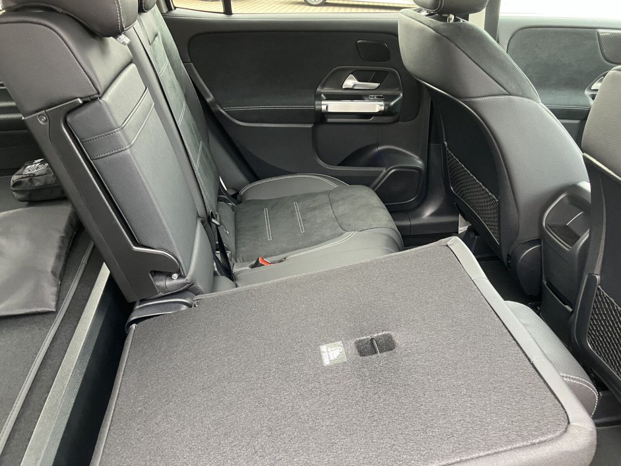 Mercedes-Benz GLB – Bild 9