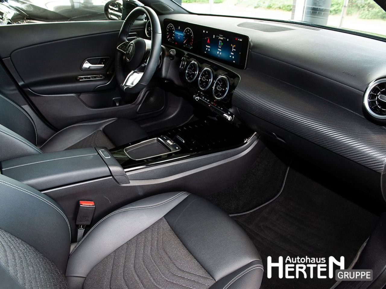 Mercedes-Benz CLA – Bild 3