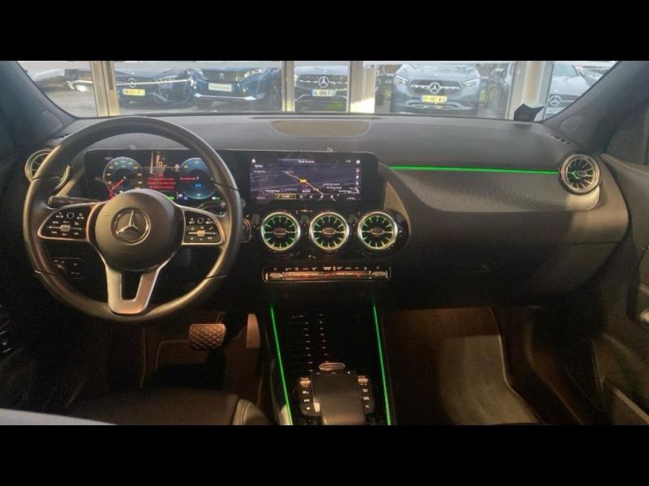 Photo du v&eacute;hicule 11 / 18