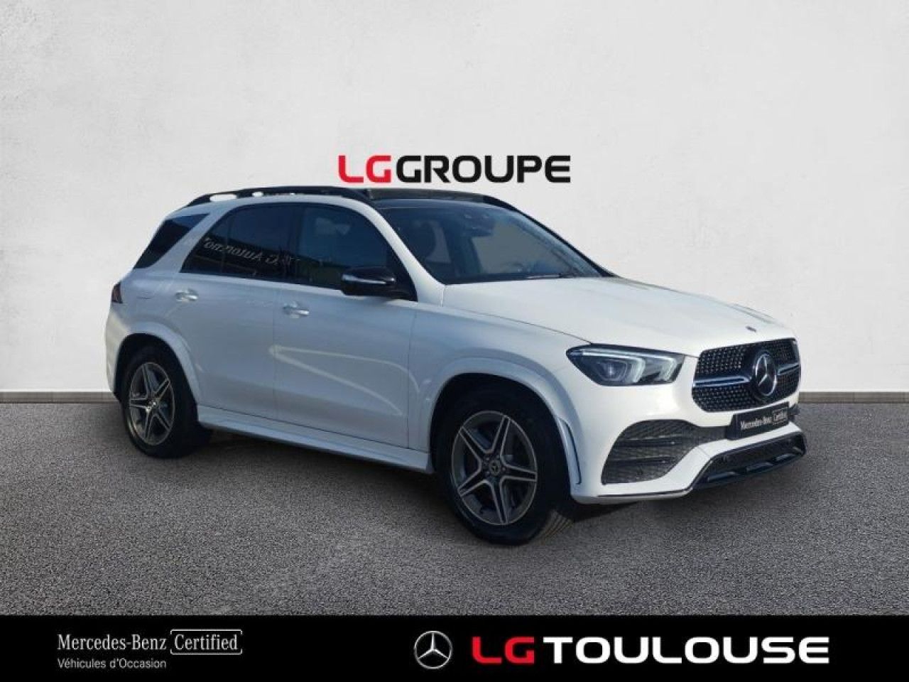 Photo du v&eacute;hicule 3 / 18