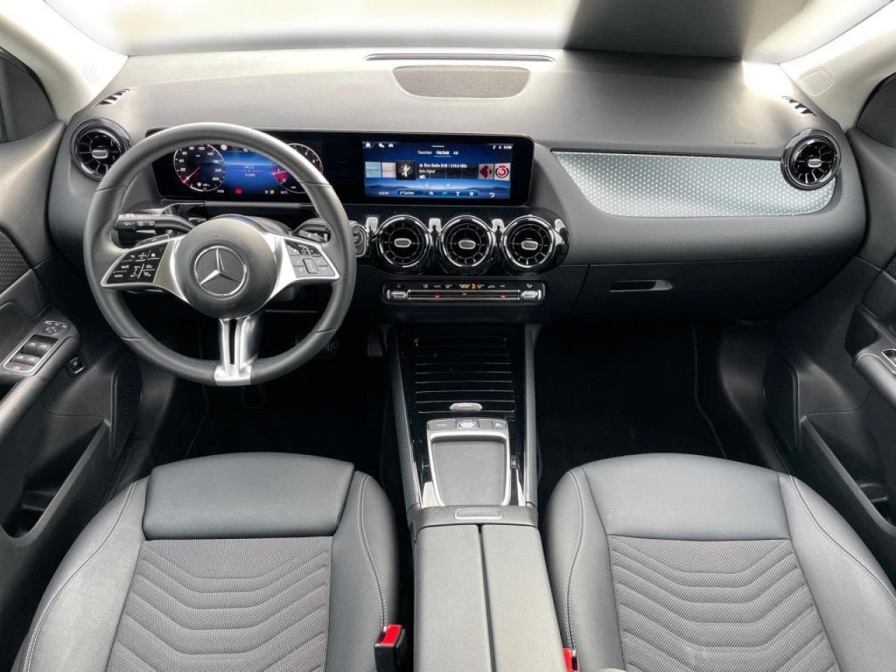 Fahrzeugbild 11 / 17