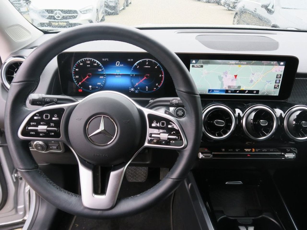 Mercedes-Benz GLB – Bild 7
