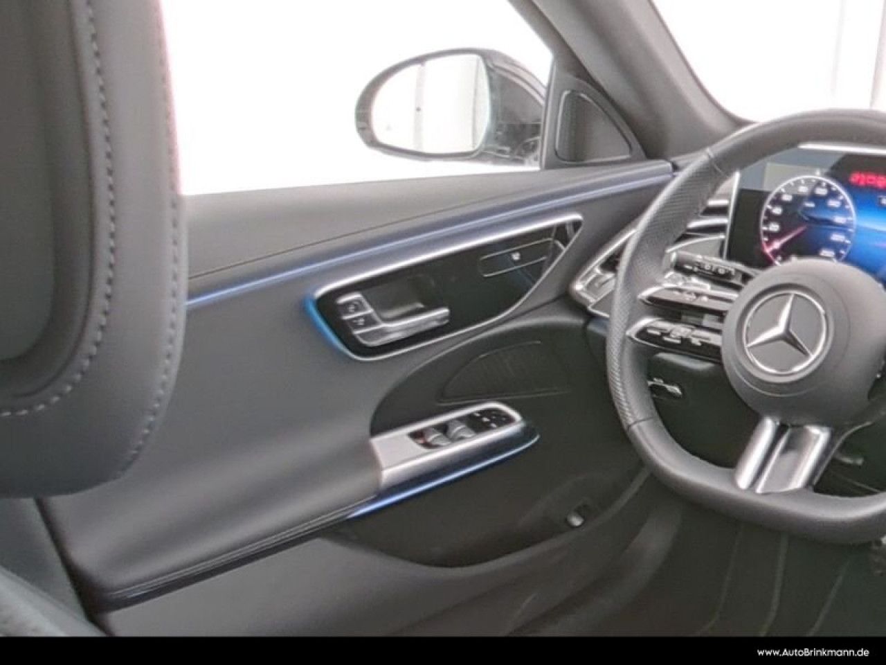 Mercedes-Benz E-Klasse – Bild 9