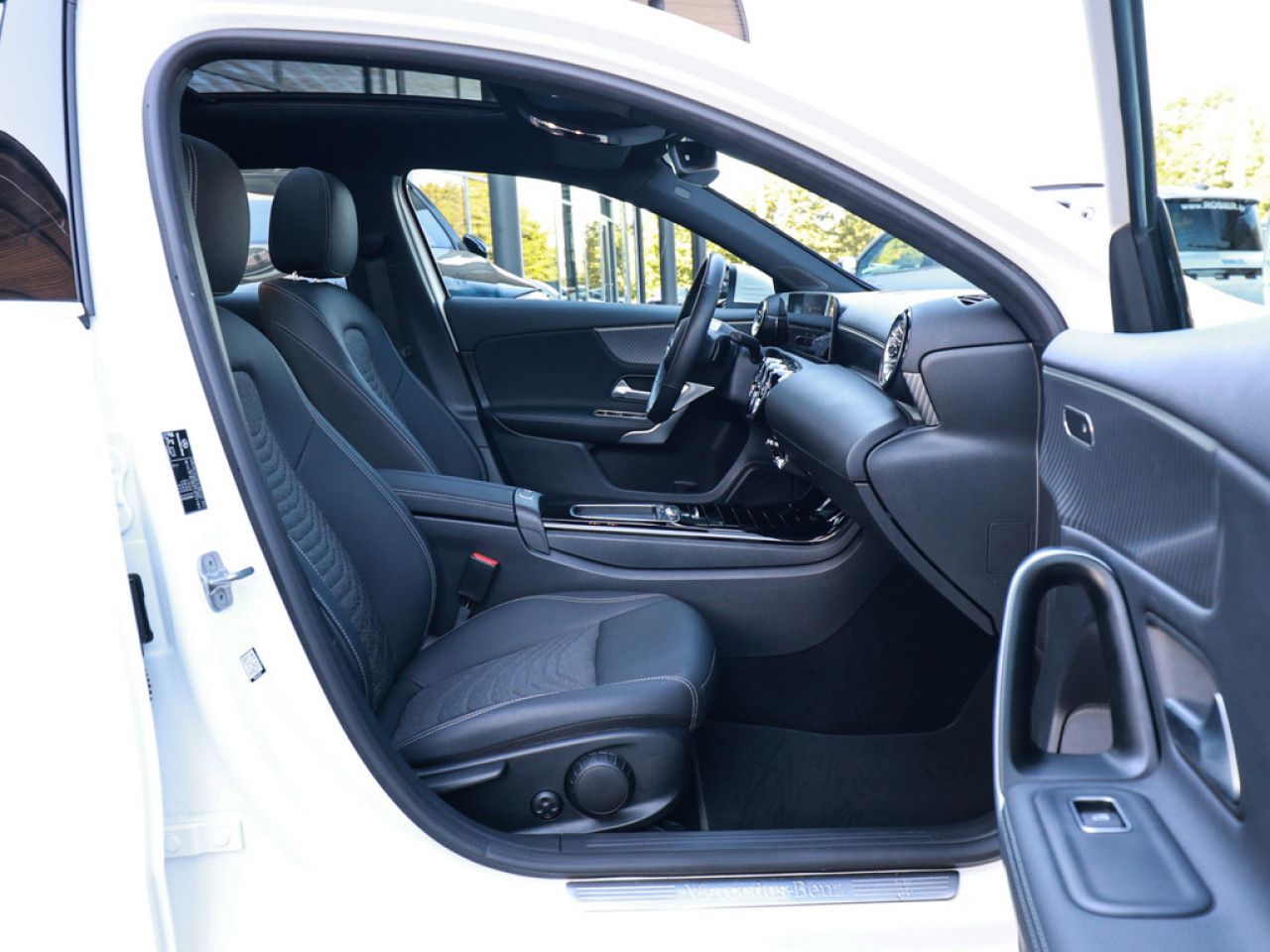 Mercedes-Benz A-Klasse – Bild 2