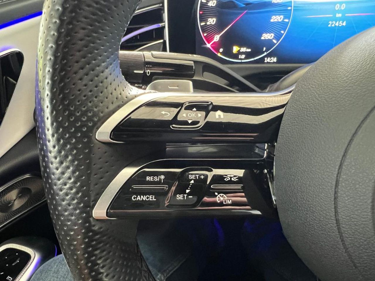 Mercedes-Benz E-Klasse – Bild 22