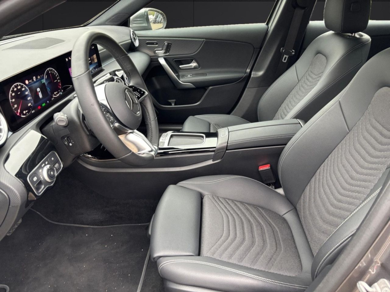 Mercedes-Benz A-Klasse – Bild 8