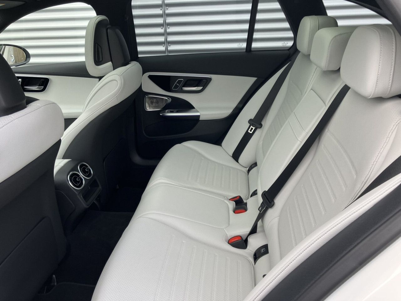 Mercedes-Benz C-Klasse – Bild 8