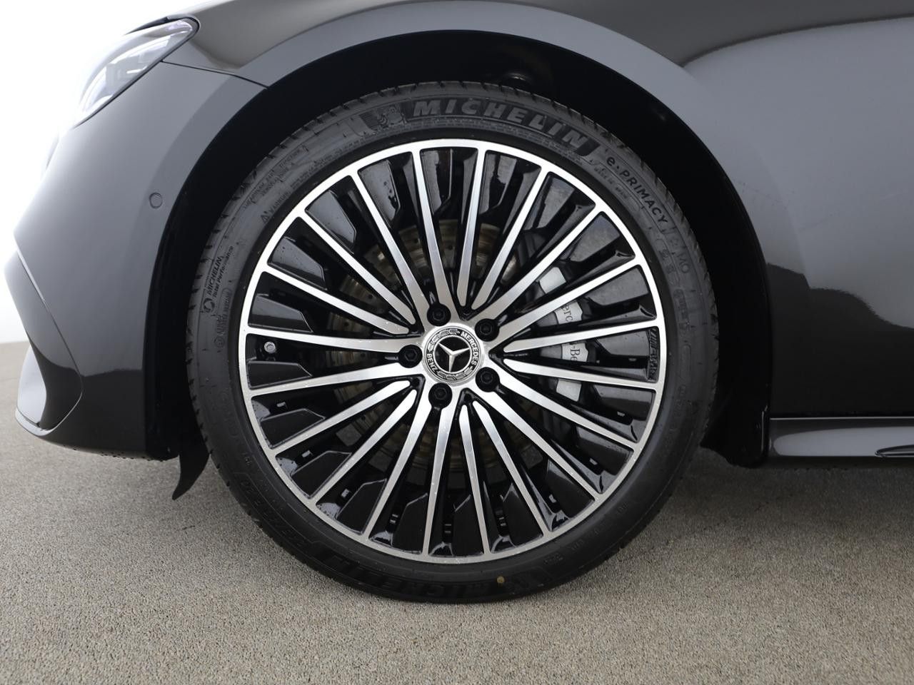 Mercedes-Benz E-Klasse – Bild 16