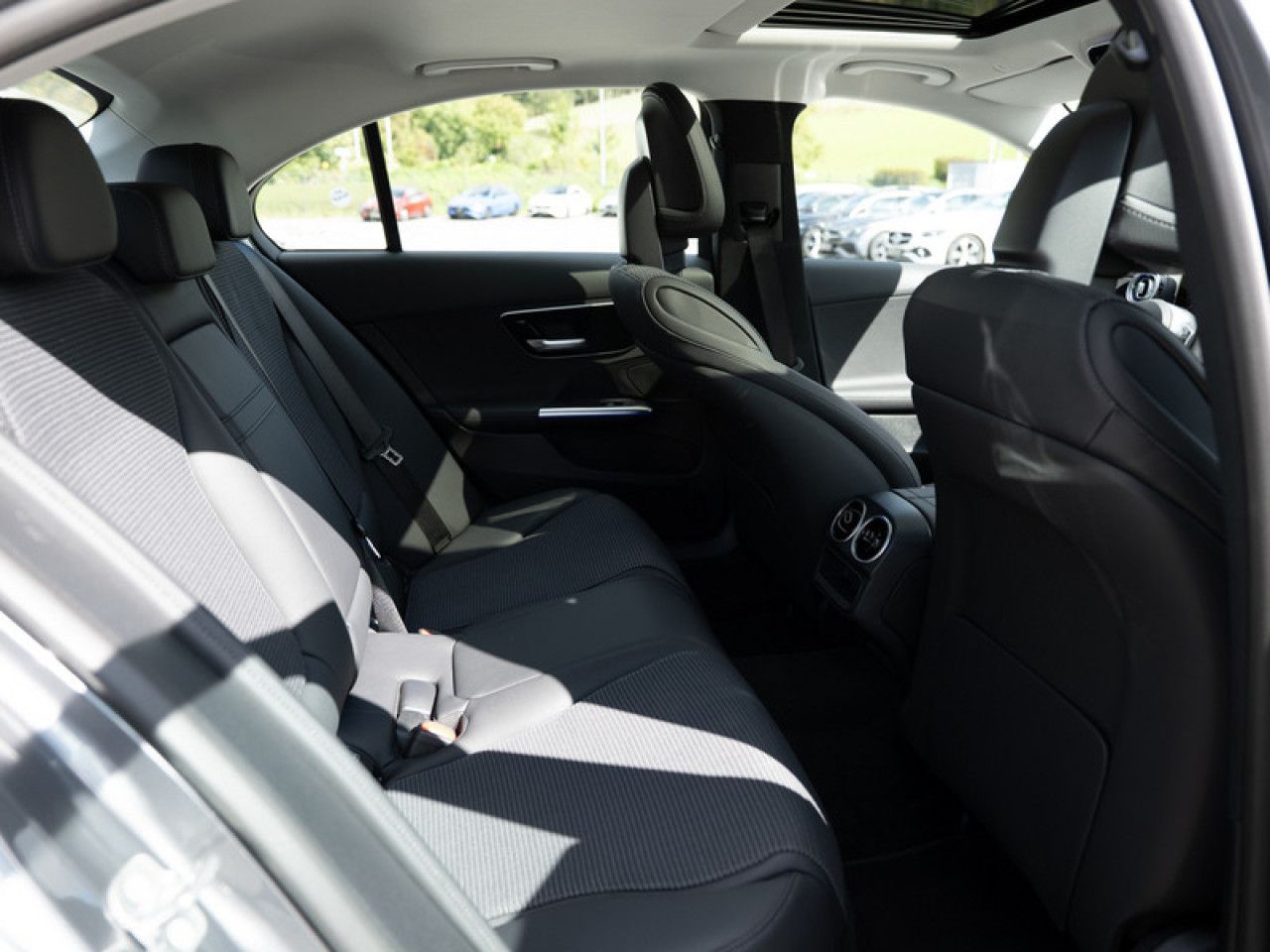 Mercedes-Benz C-Klasse – Bild 4