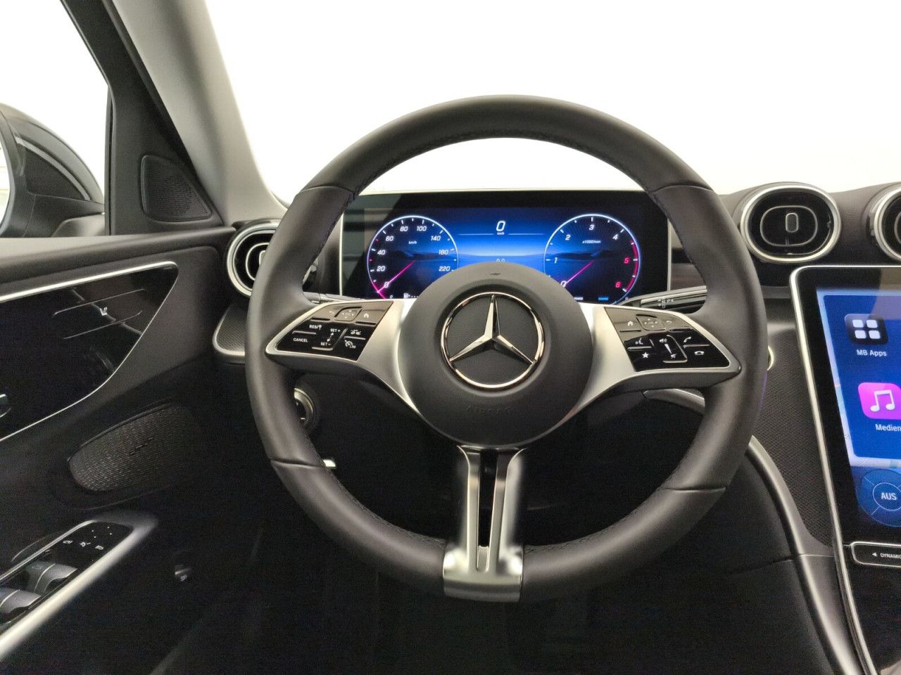 Mercedes-Benz C-Klasse – Bild 13