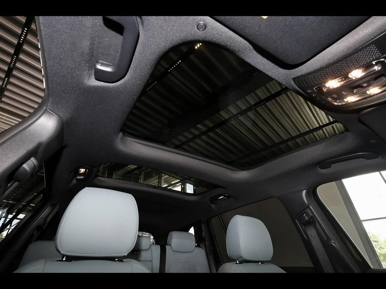 Mercedes-Benz EQB – Bild 8