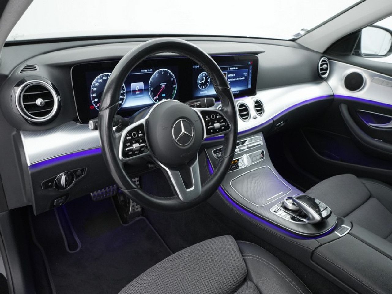 Imagem do veículo 7 / 23