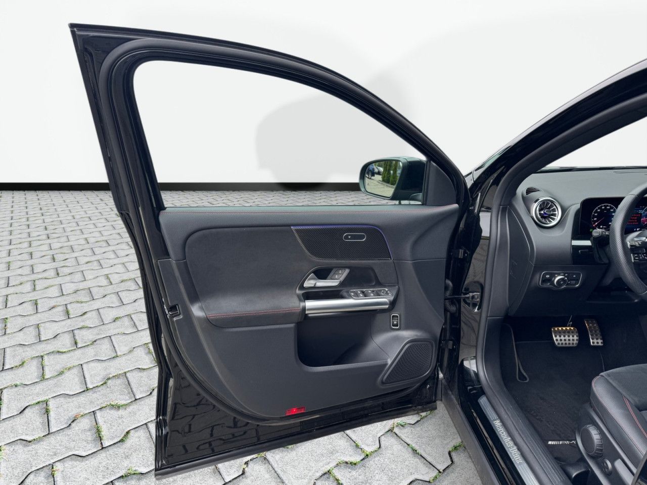 Zdjęcie pojazdu 10 / 26