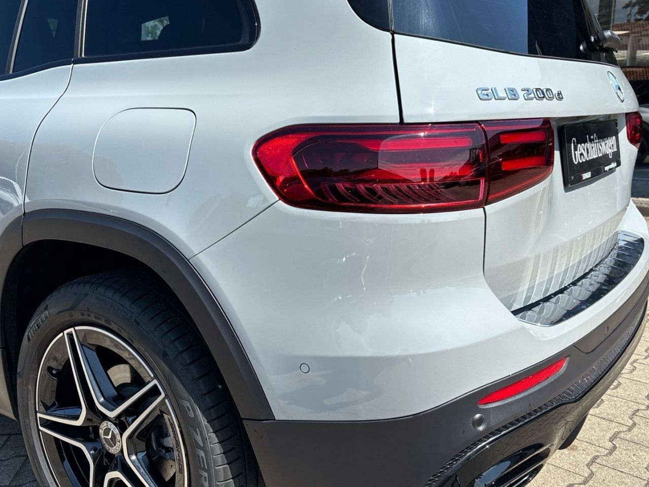 Mercedes-Benz GLB – Bild 18