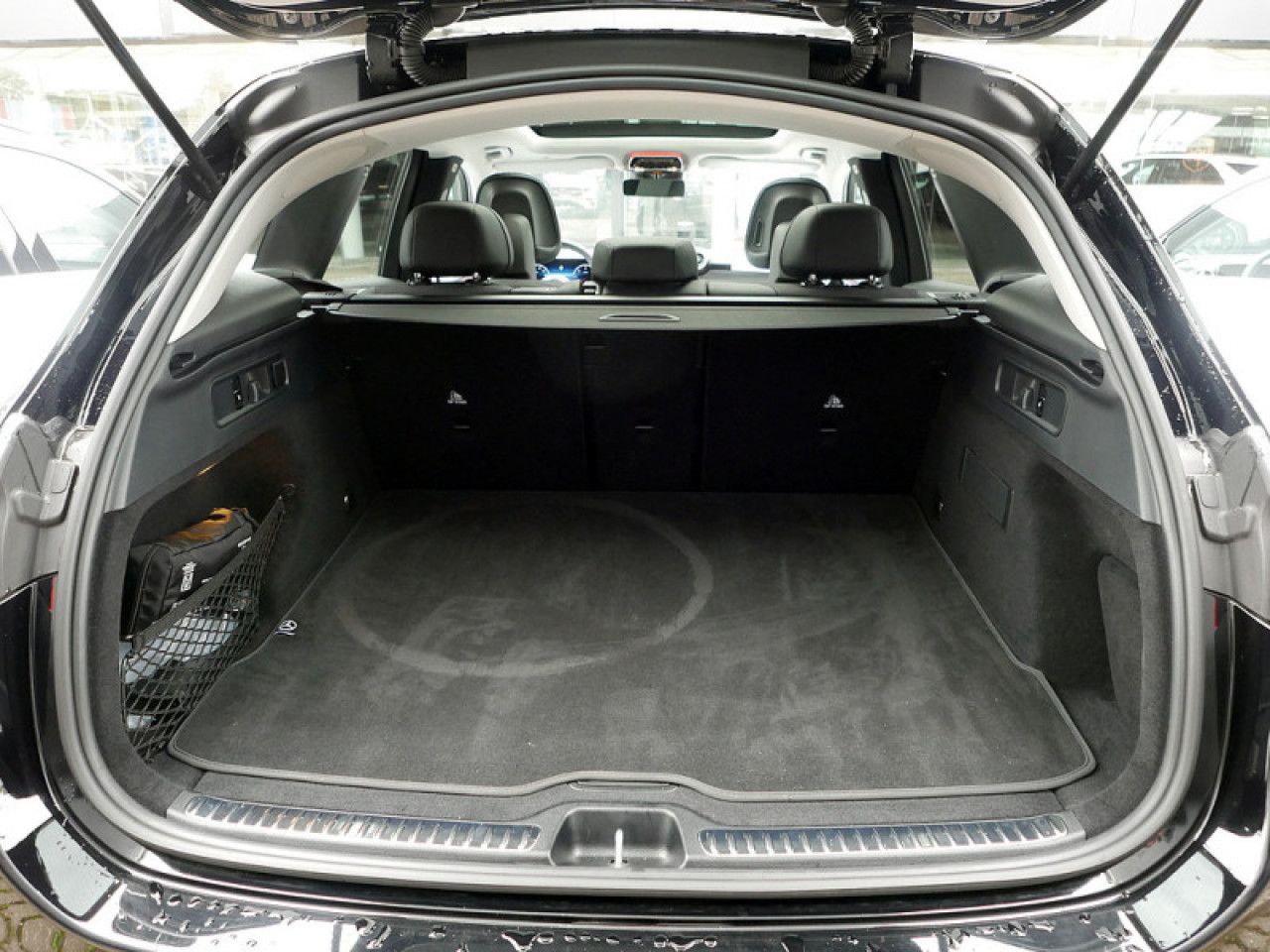 Mercedes-Benz GLC – Bild 10
