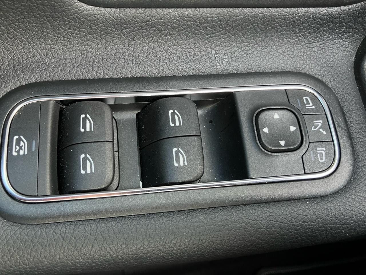 Fahrzeugbild 14 / 14