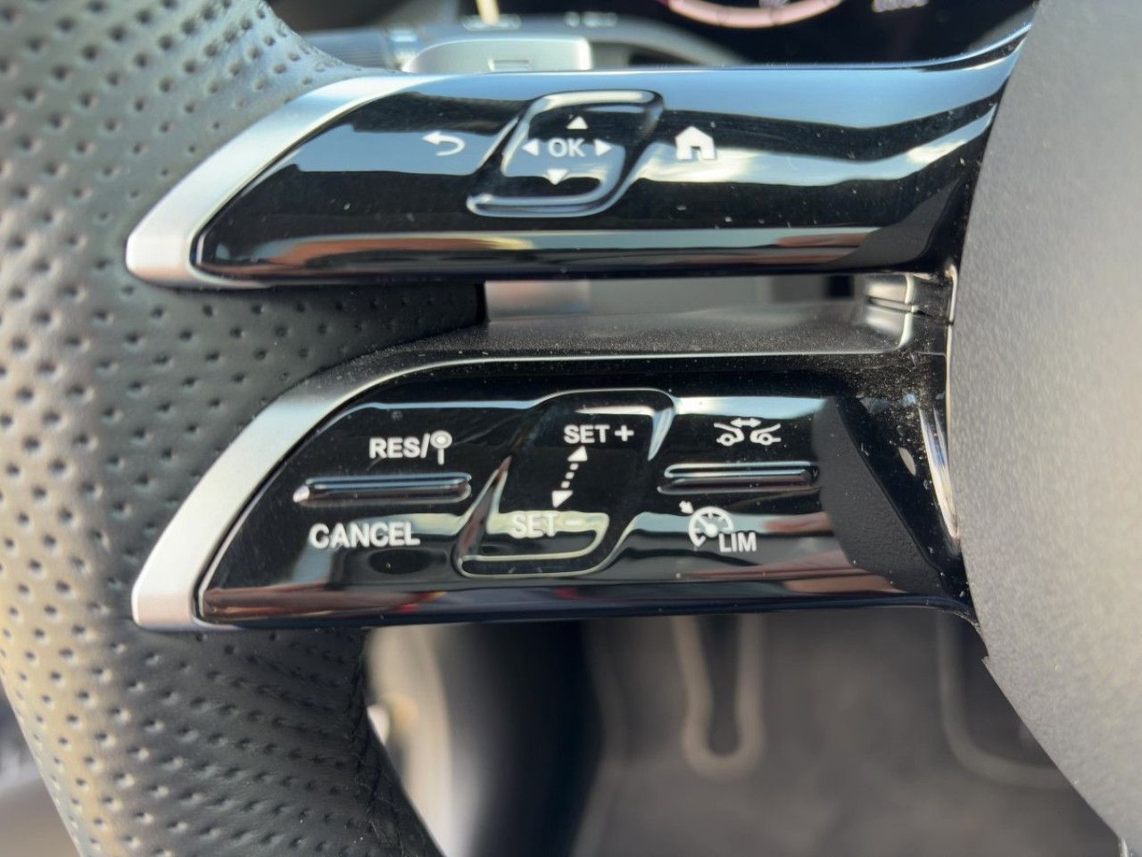 Fahrzeugbild 18 / 24