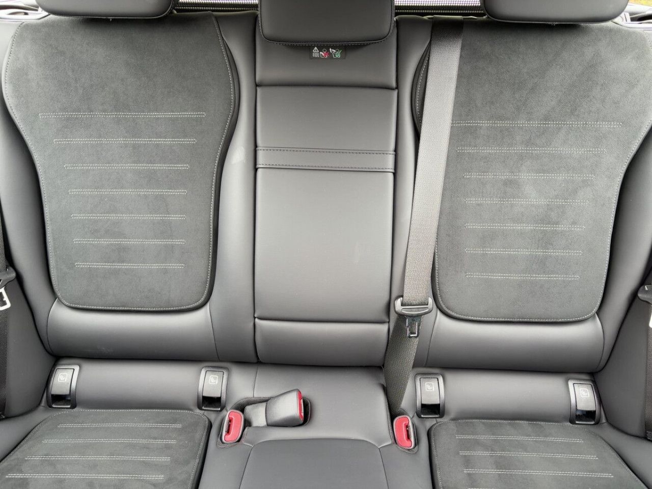 Mercedes-Benz C-Klasse – Bild 16