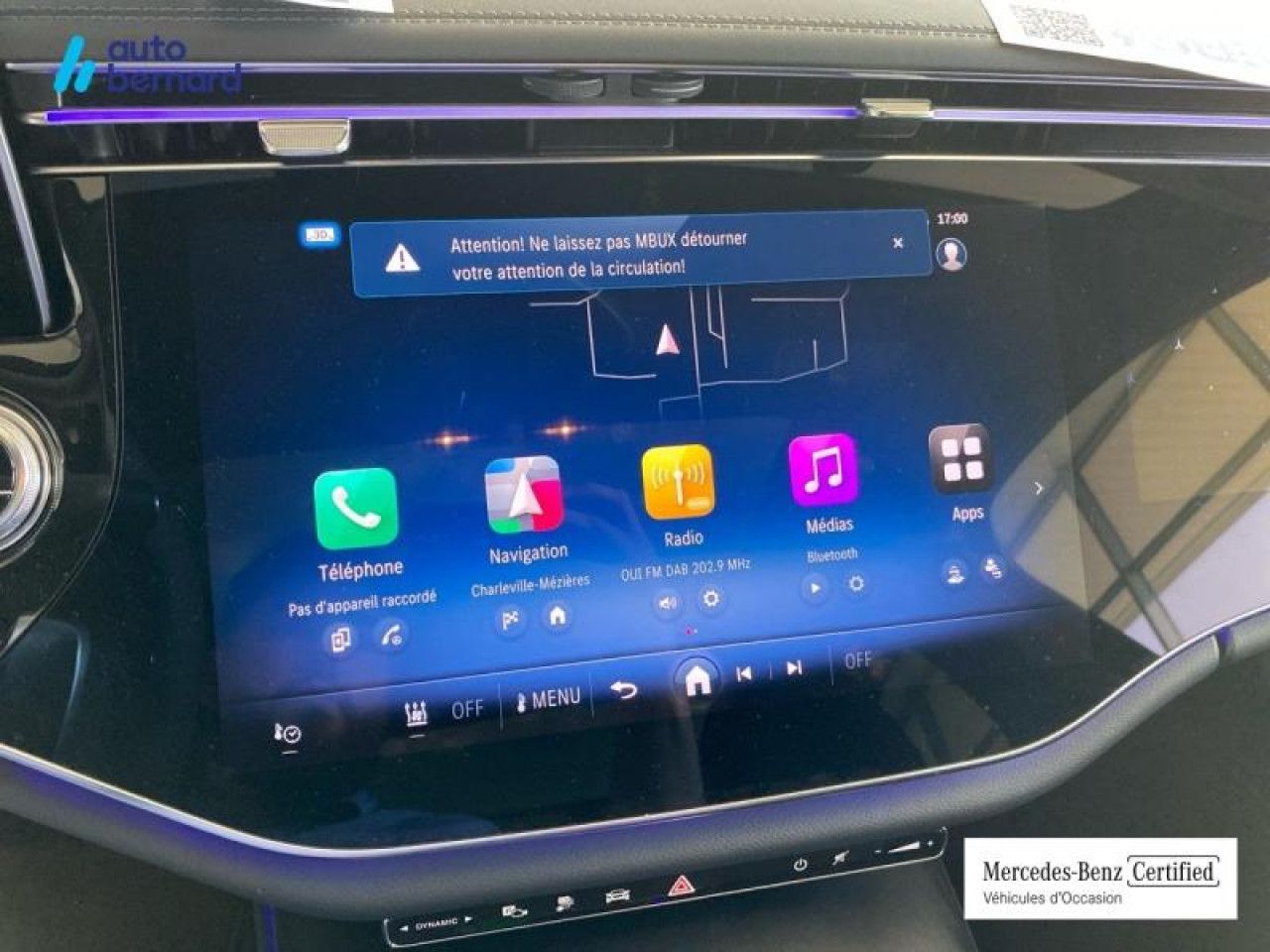 Photo du v&eacute;hicule 15 / 18