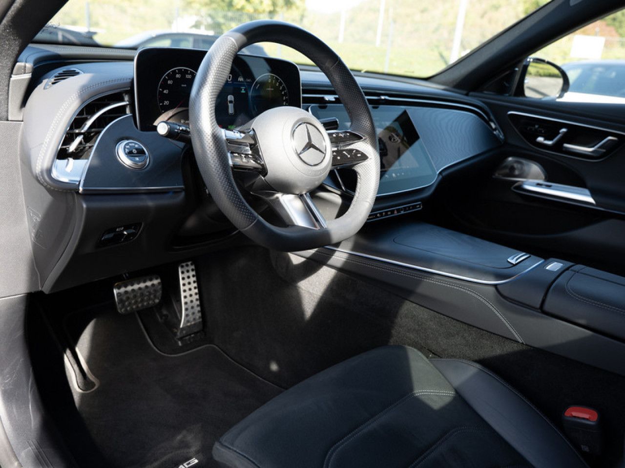 Mercedes-Benz E-Klasse – Bild 20