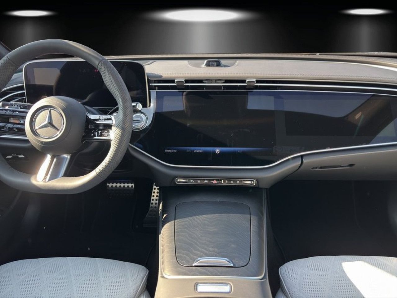 Mercedes-Benz E-Klasse – Bild 9