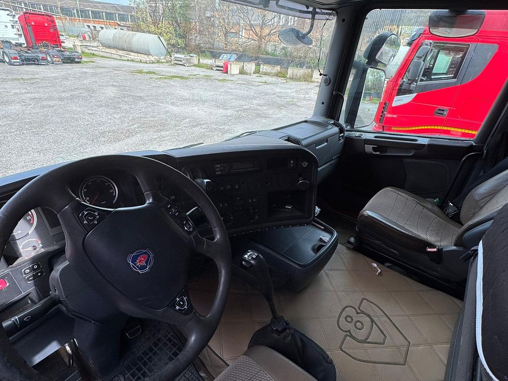 Scania | R560 V8