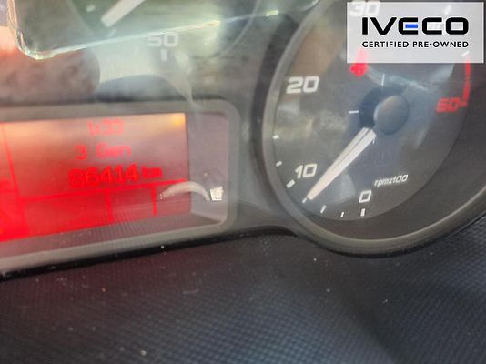 Vehicle image 10 / 11