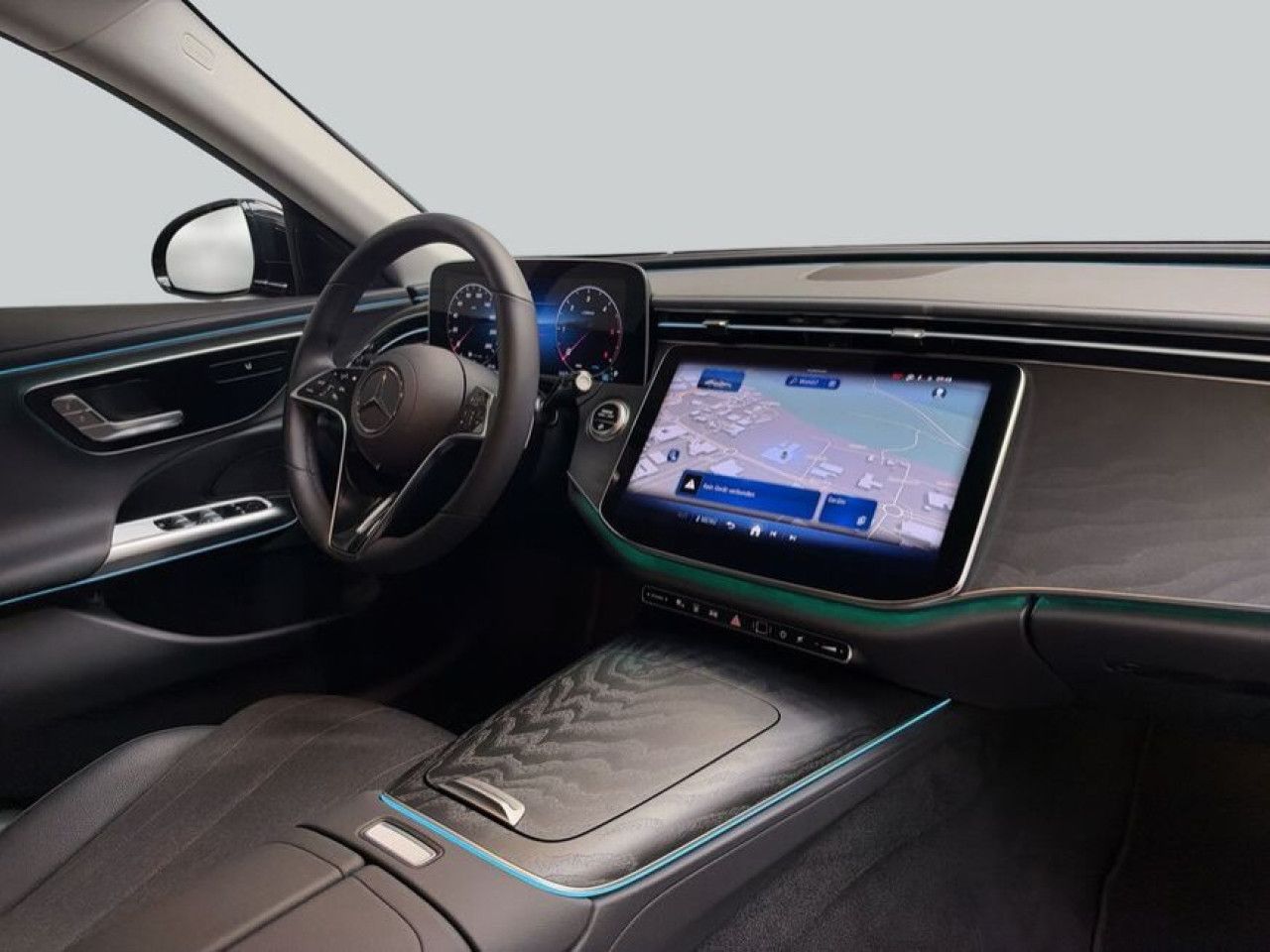 Mercedes-Benz E-Klasse – Bild 15