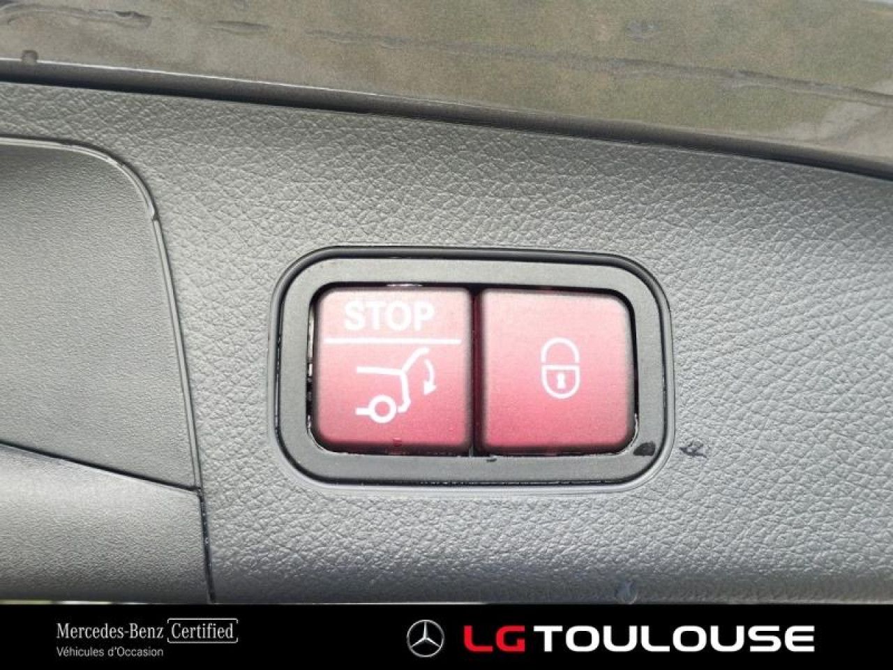 Photo du v&eacute;hicule 15 / 18