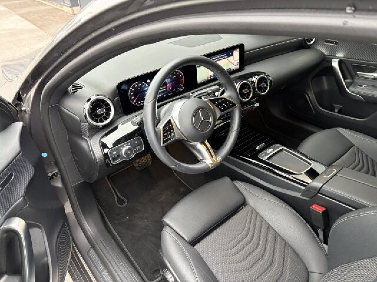 Fahrzeugbild 10 / 15