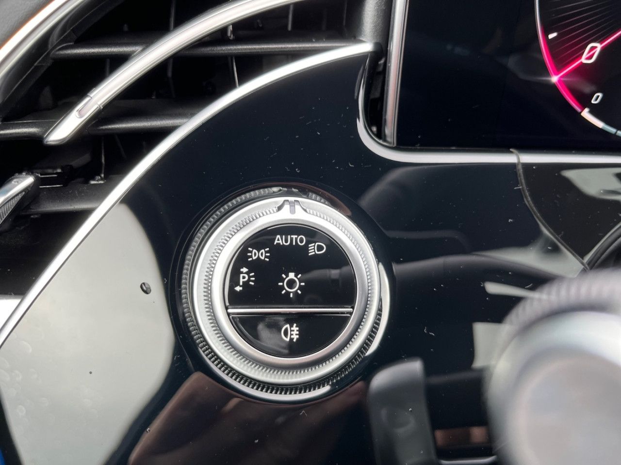 Mercedes-Benz E-Klasse – Bild 21