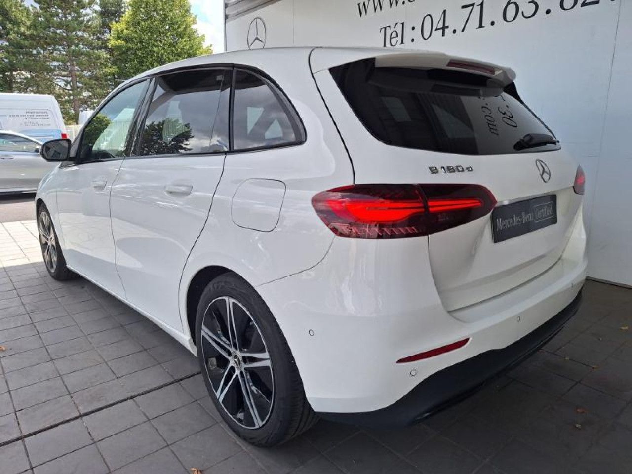 Photo du v&eacute;hicule 7 / 18