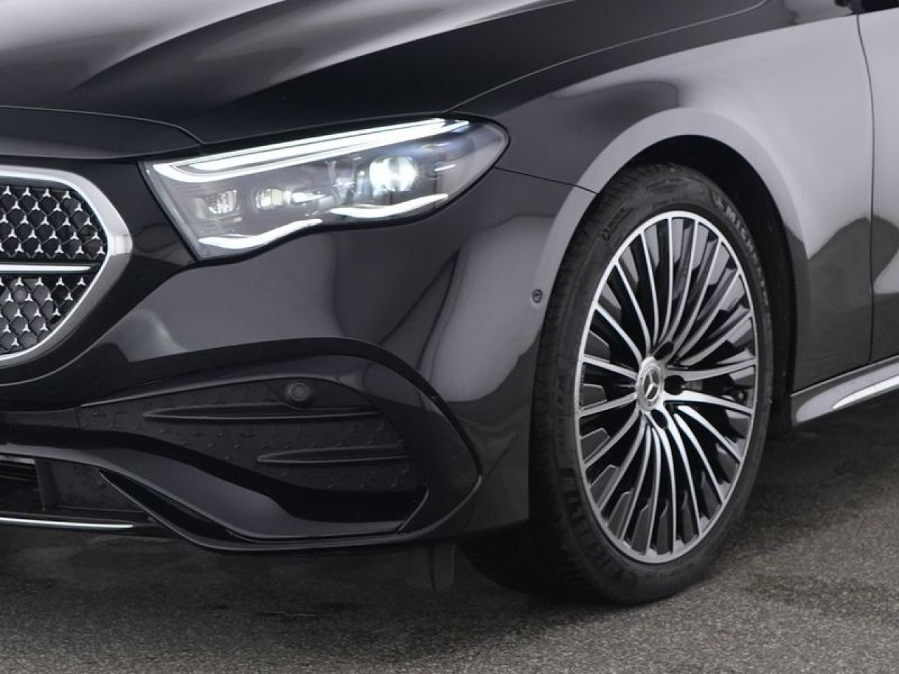Mercedes-Benz E-Klasse – Bild 3