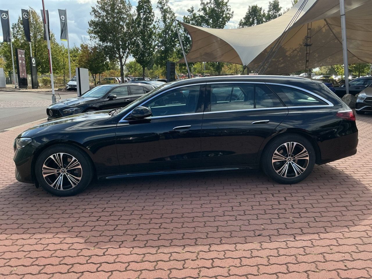 Mercedes-Benz E-Klasse – Bild 7