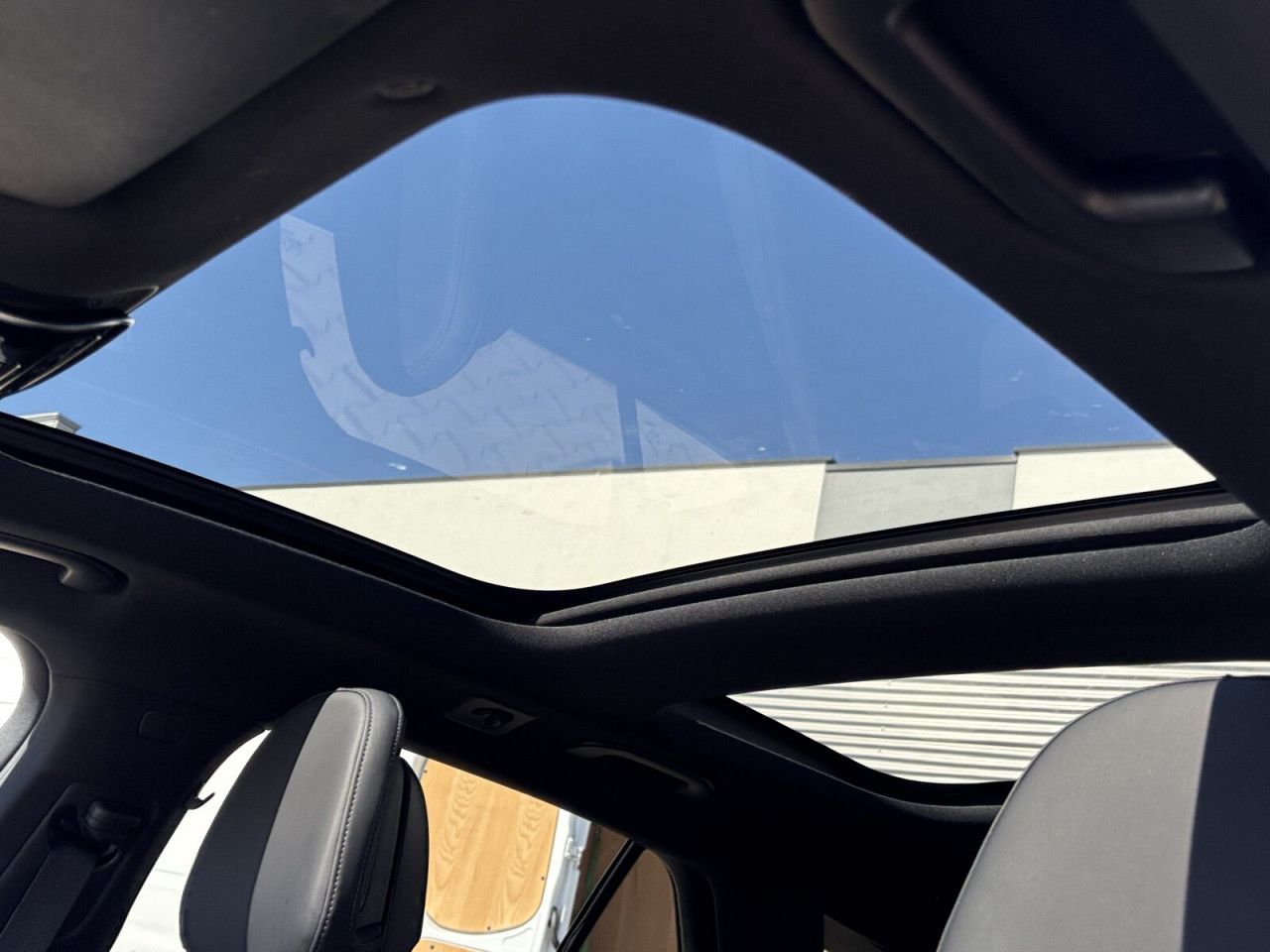 Fahrzeugbild 24 / 29