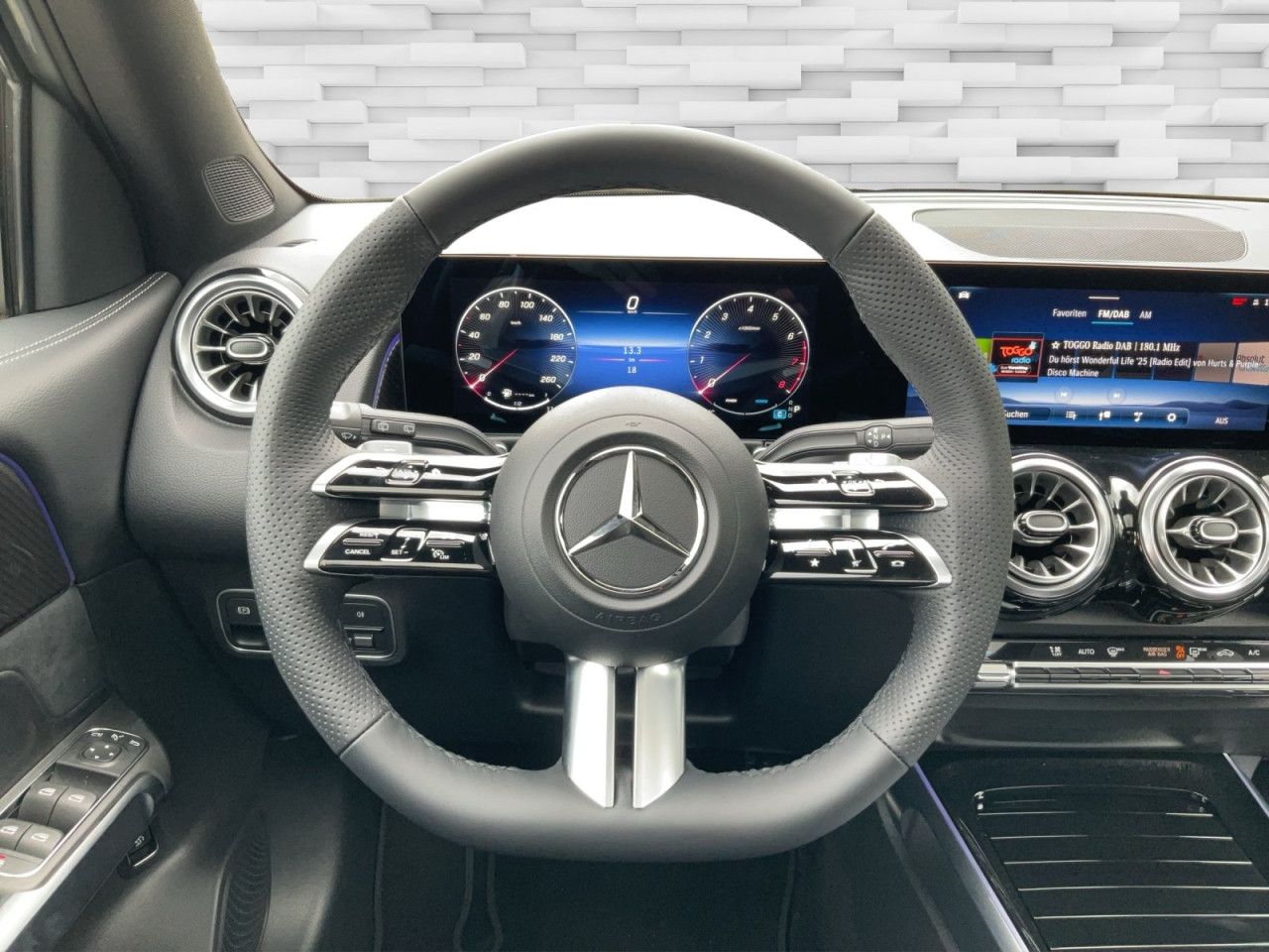 Mercedes-Benz GLB – Bild 4