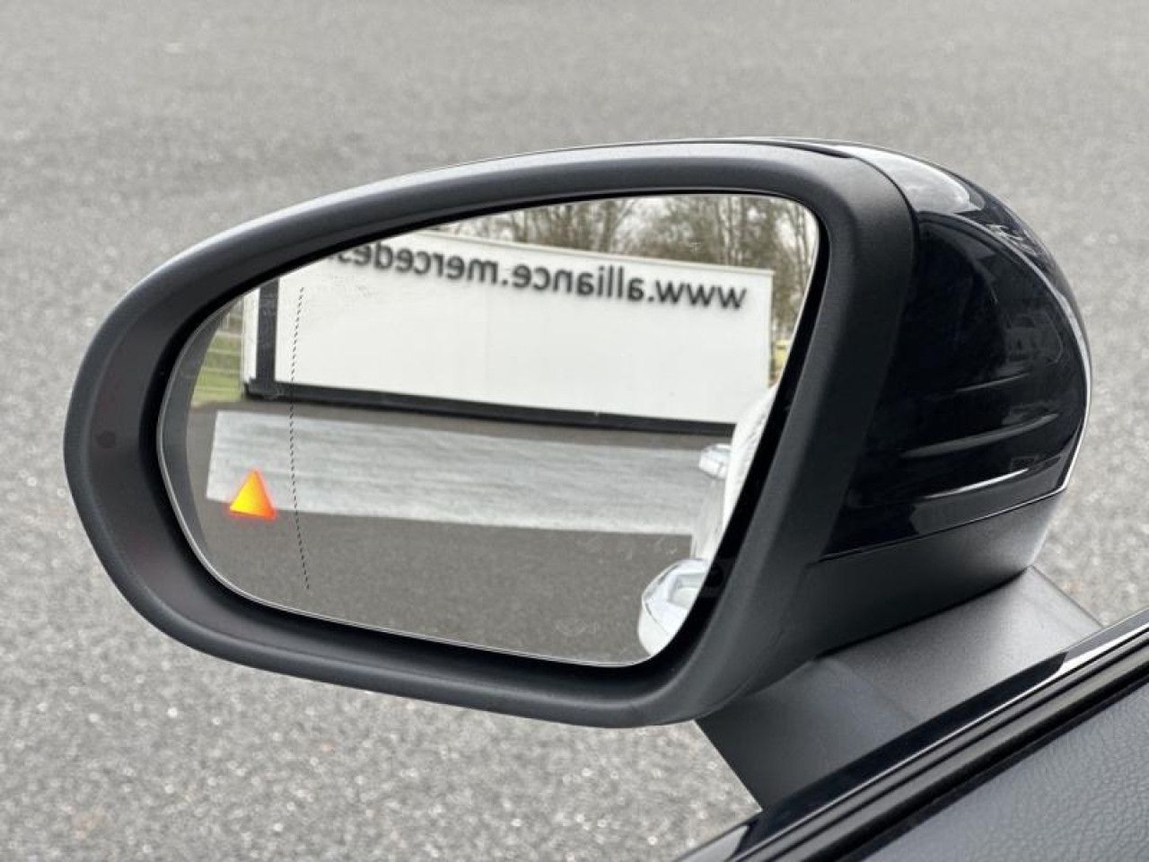 Photo du v&eacute;hicule 16 / 18