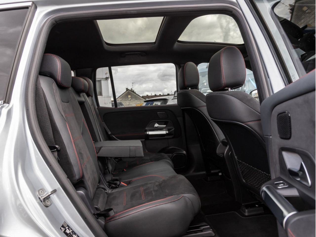 Mercedes-Benz EQB – Bild 9