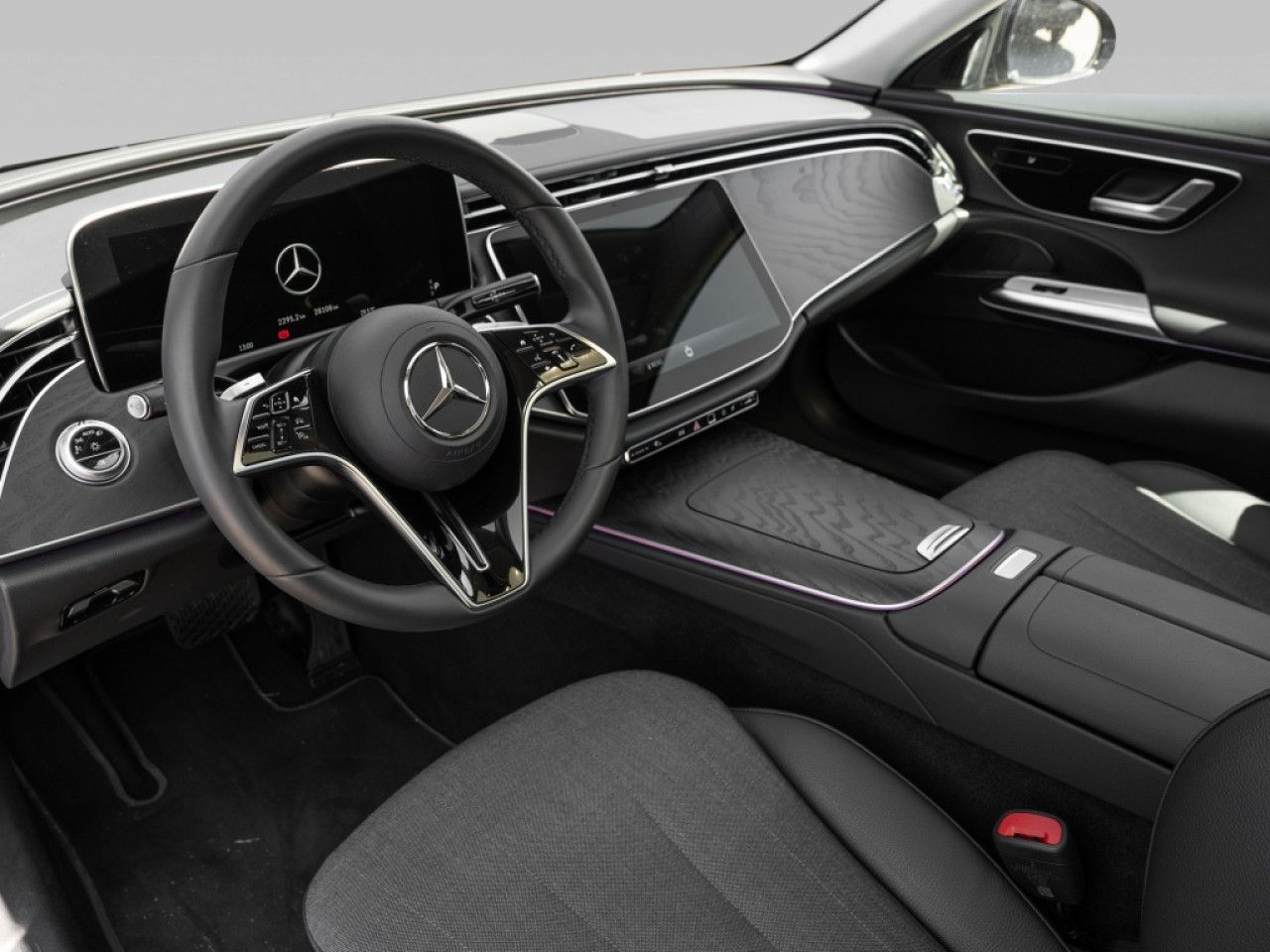 Mercedes-Benz E-Klasse – Bild 6