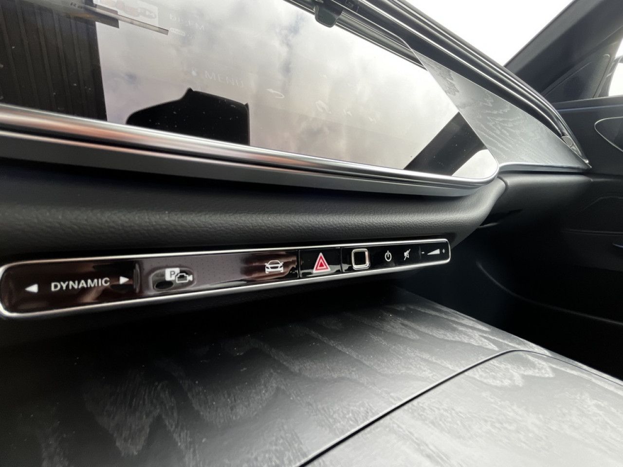 Mercedes-Benz E-Klasse – Bild 19