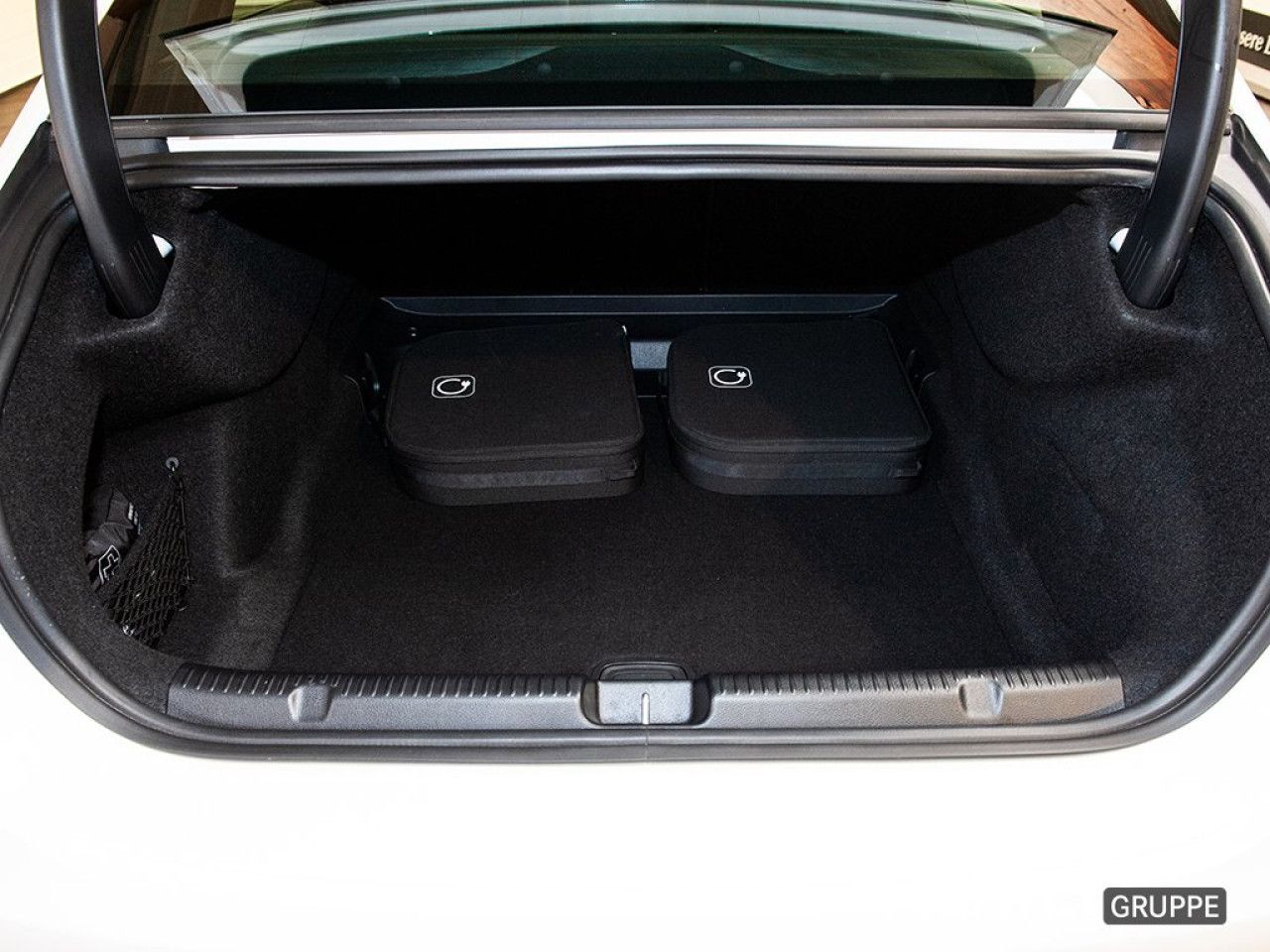 Mercedes-Benz EQE – Bild 16