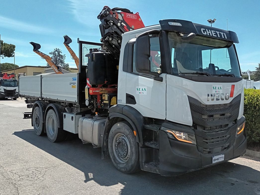 IVECO | AD260S46Y/PS