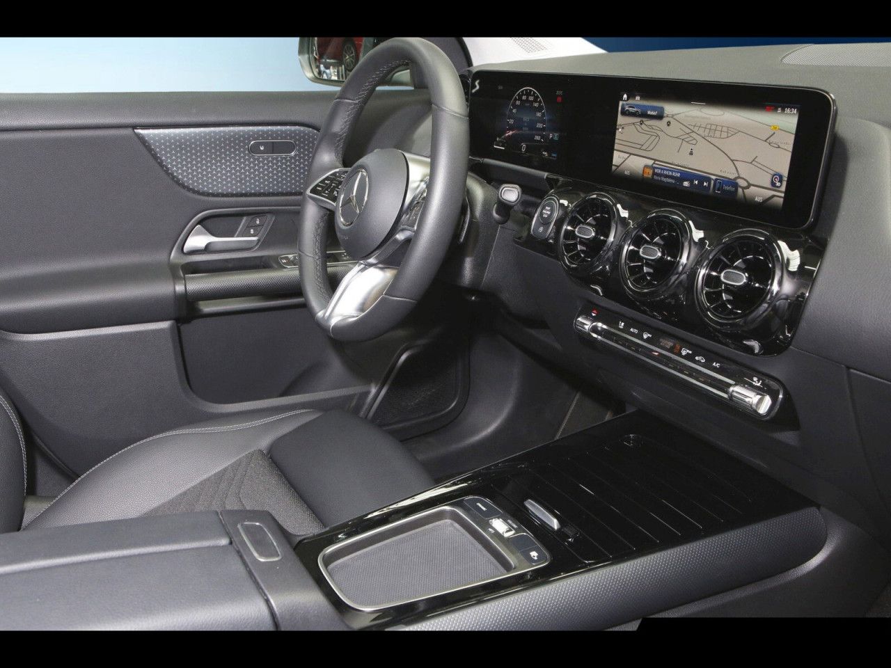 Mercedes-Benz GLA – Bild 8