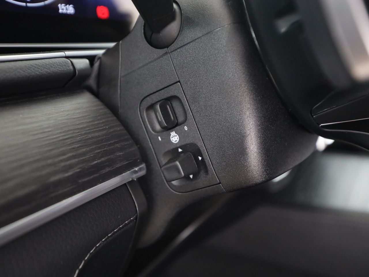 Mercedes-Benz GLE – Bild 26