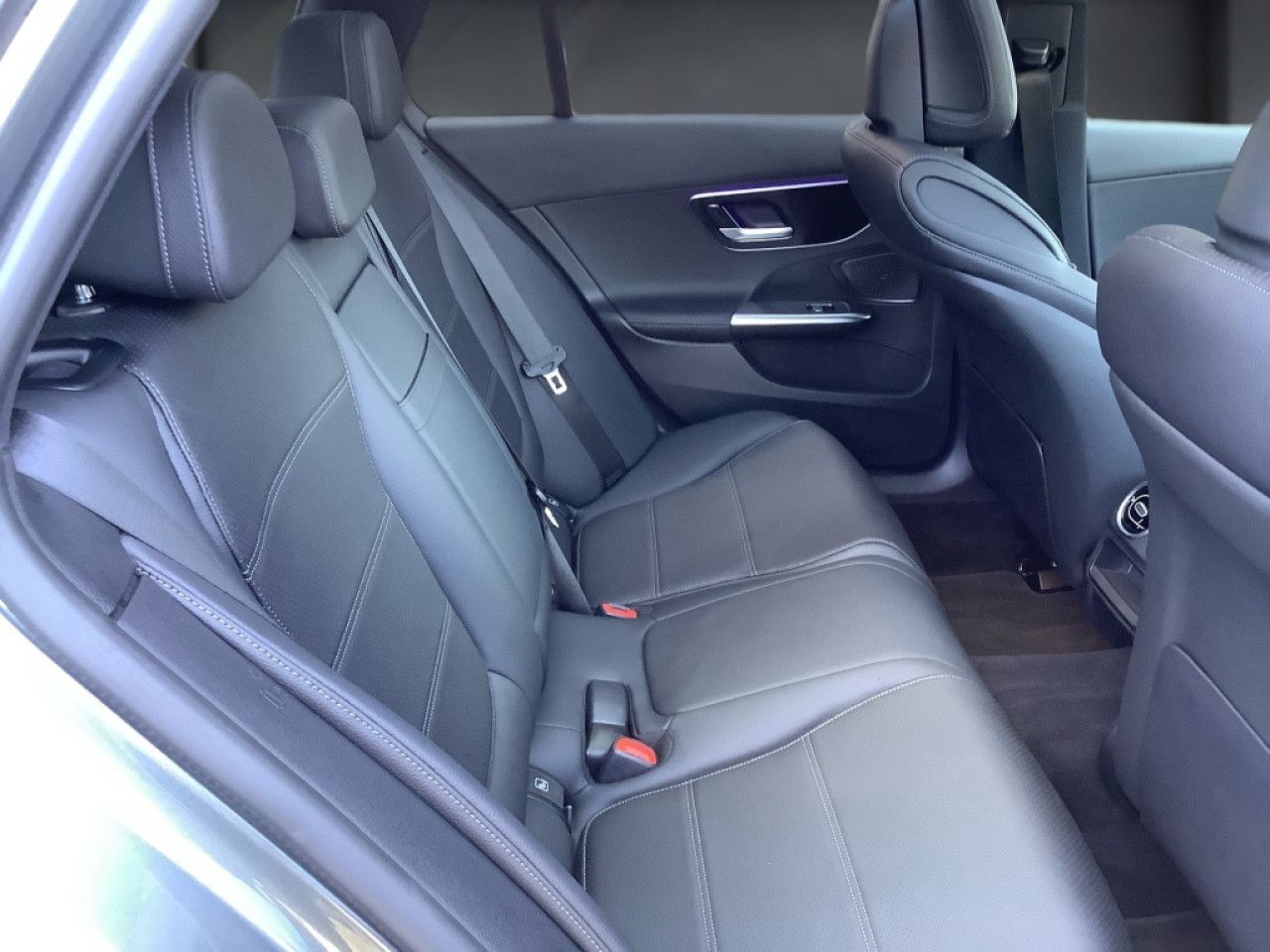 Mercedes-Benz C-Klasse – Bild 12