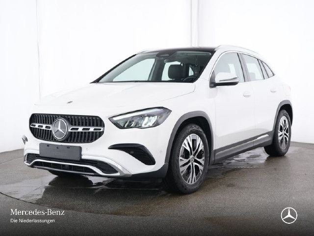 Mercedes-Benz GLA 220