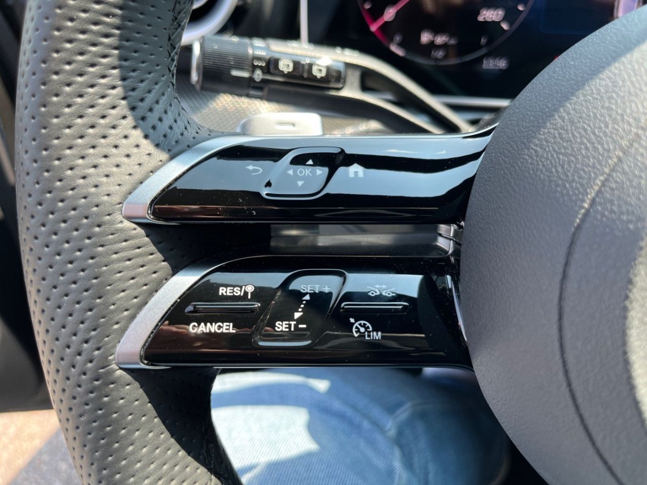 Mercedes-Benz C-Klasse – Bild 23