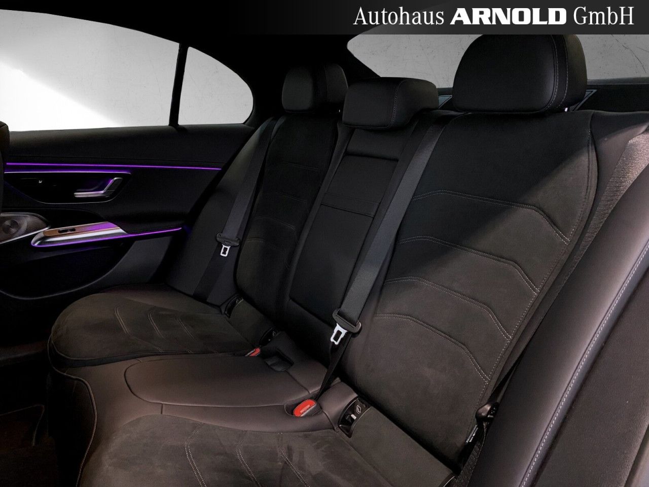 Mercedes-Benz E-Klasse – Bild 10