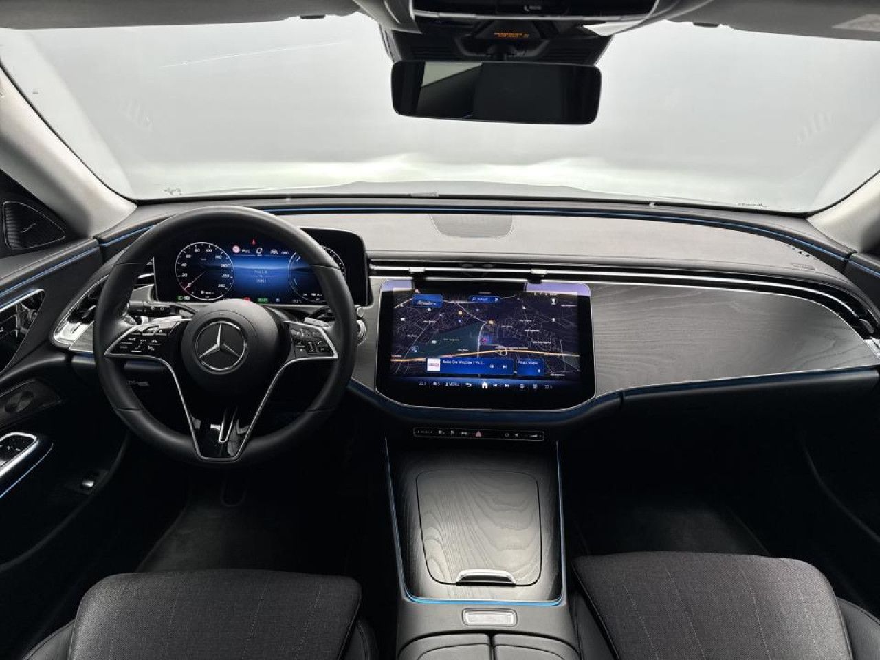 Zdjęcie pojazdu 17 / 22