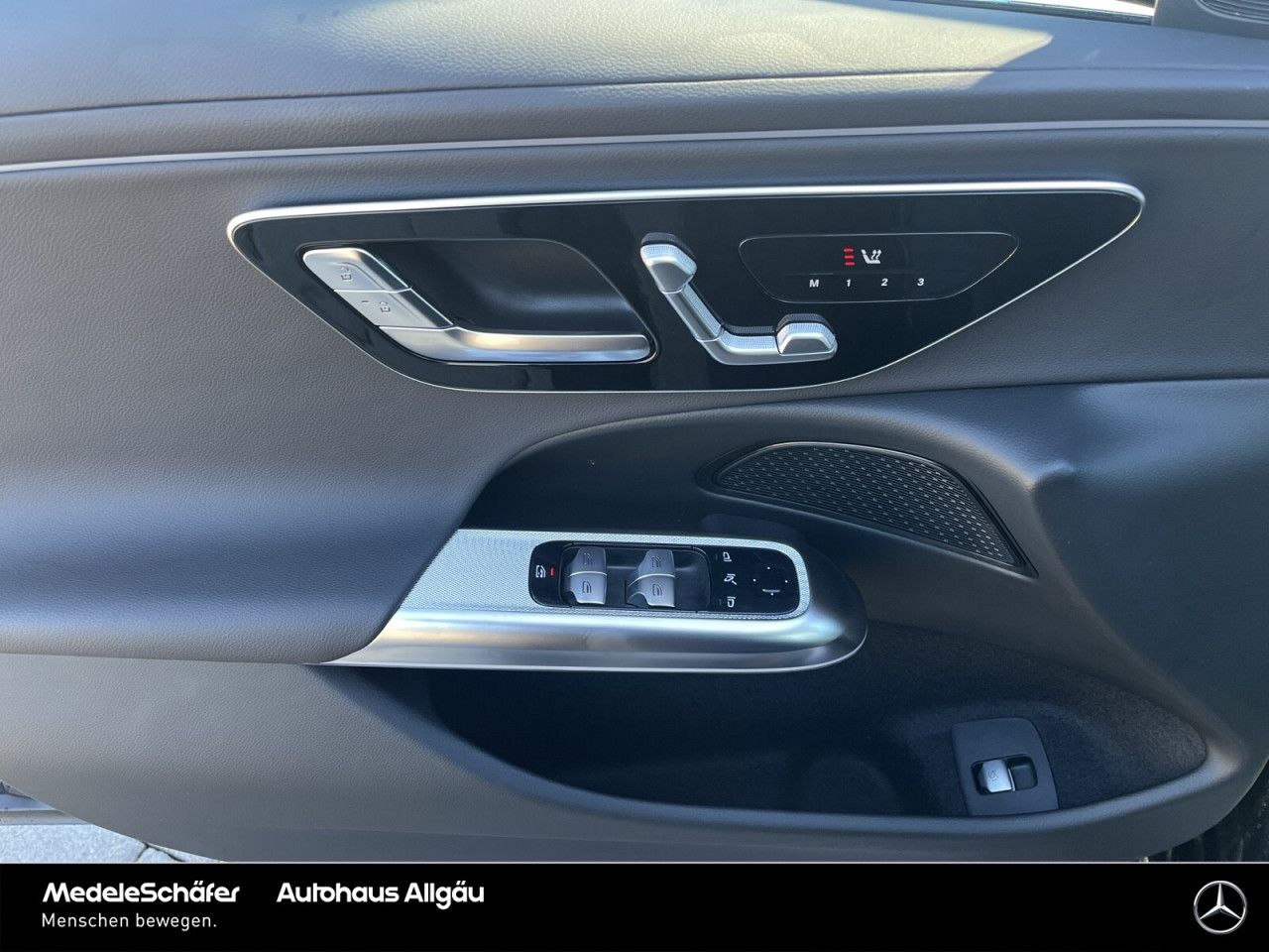 Mercedes-Benz E-Klasse – Bild 9